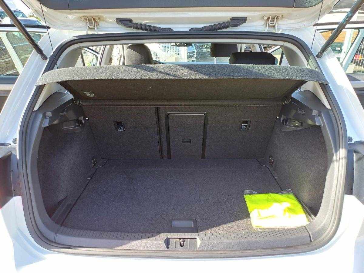 volkswagen-golf-2016-diesel-1598cc