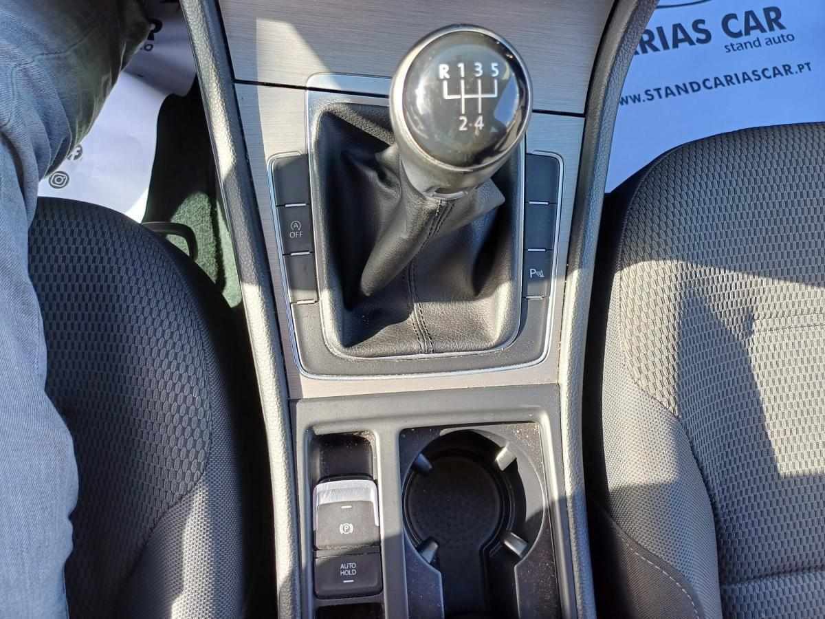 volkswagen-golf-2016-diesel-1598cc