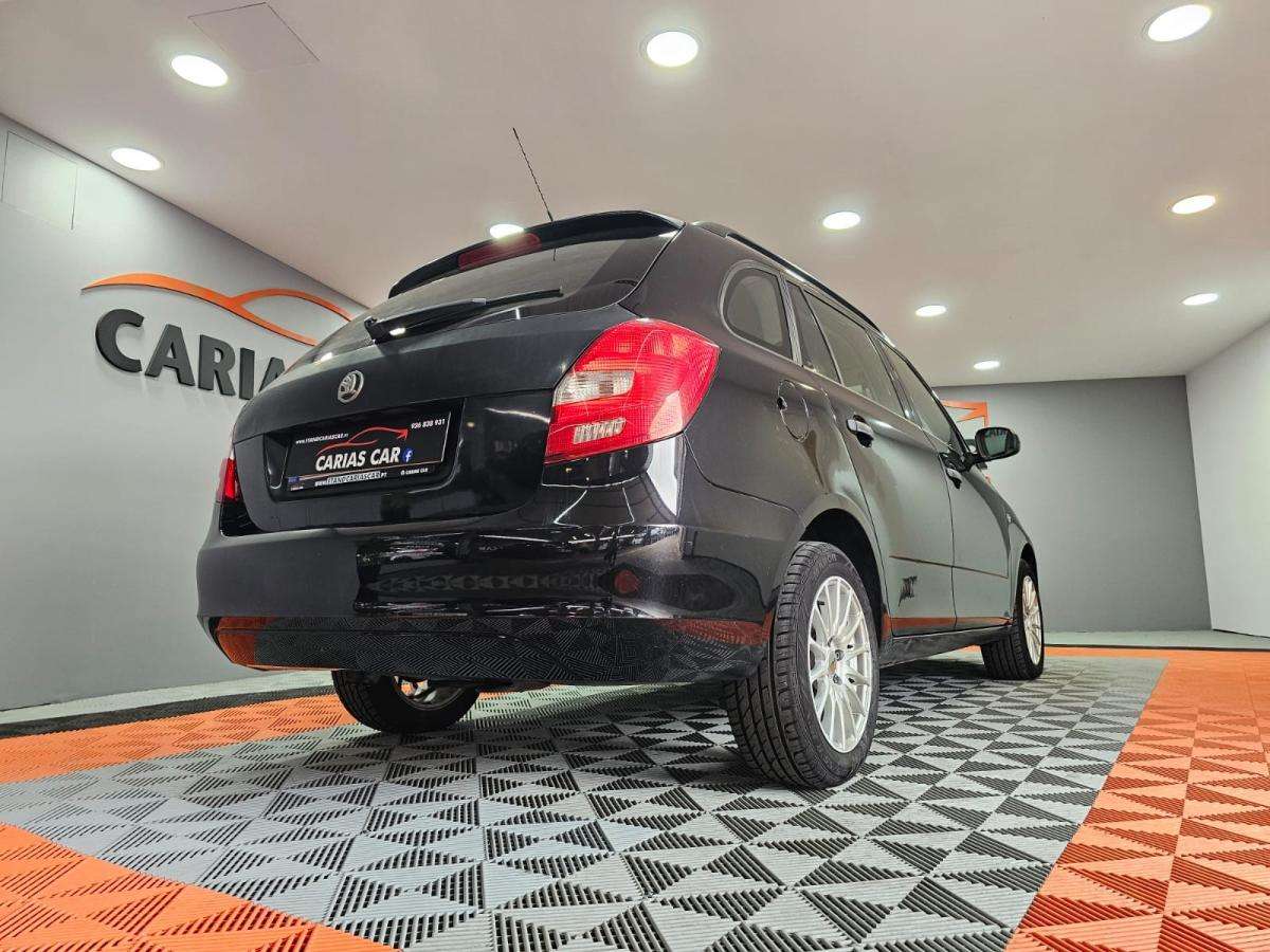 skoda-fabia-break-2009-diesel-1422cc
