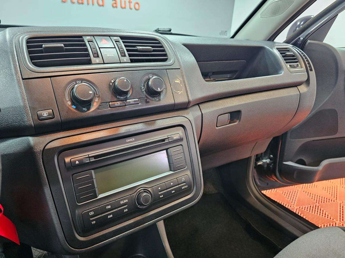 skoda-fabia-break-2009-diesel-1422cc