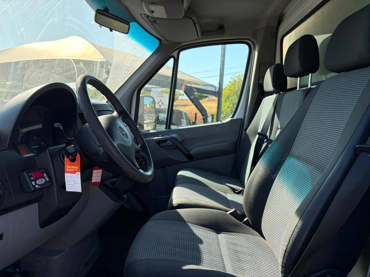 mercedes-benz-sprinter-2011-diesel-2143cc