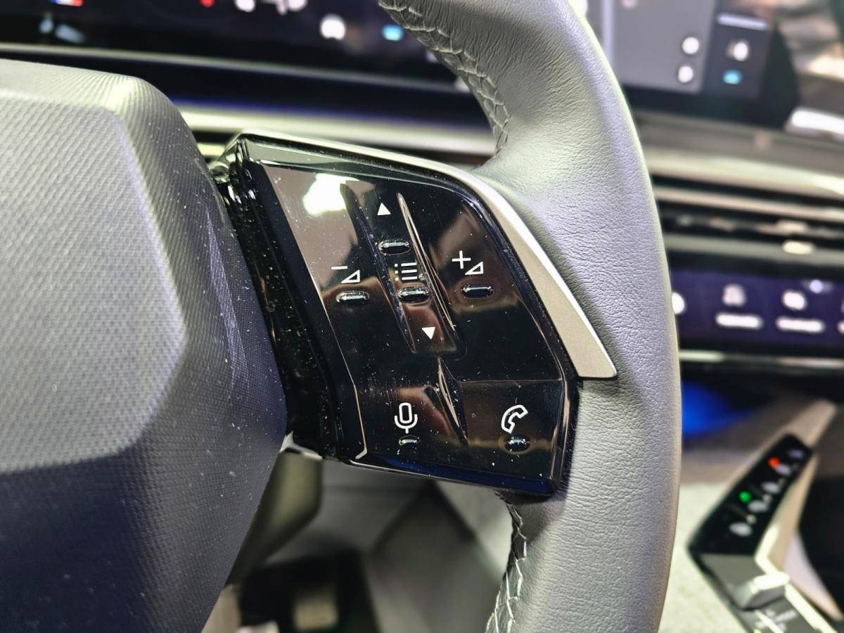 peugeot-3008-2025-gasolina-1199cc