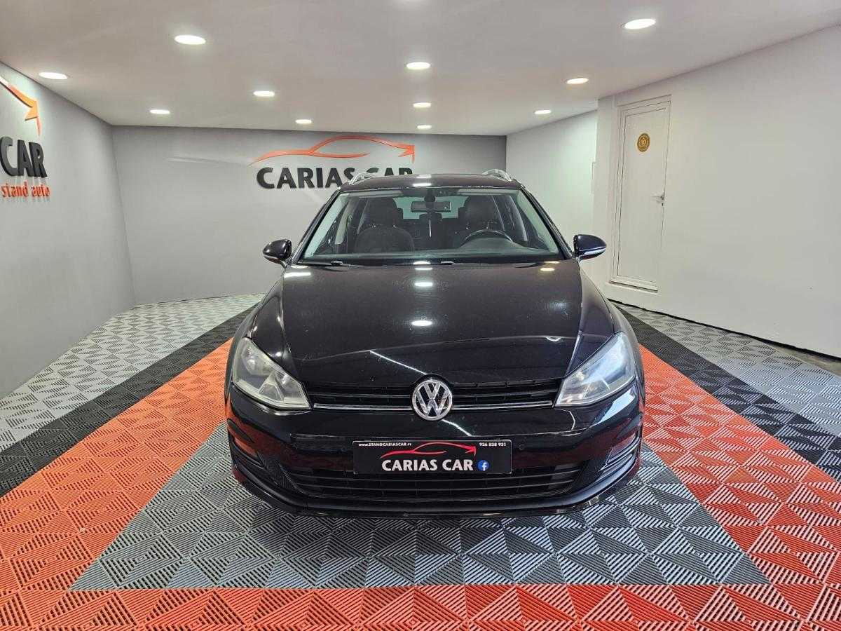 volkswagen-golf-variant-2014-diesel-1598cc