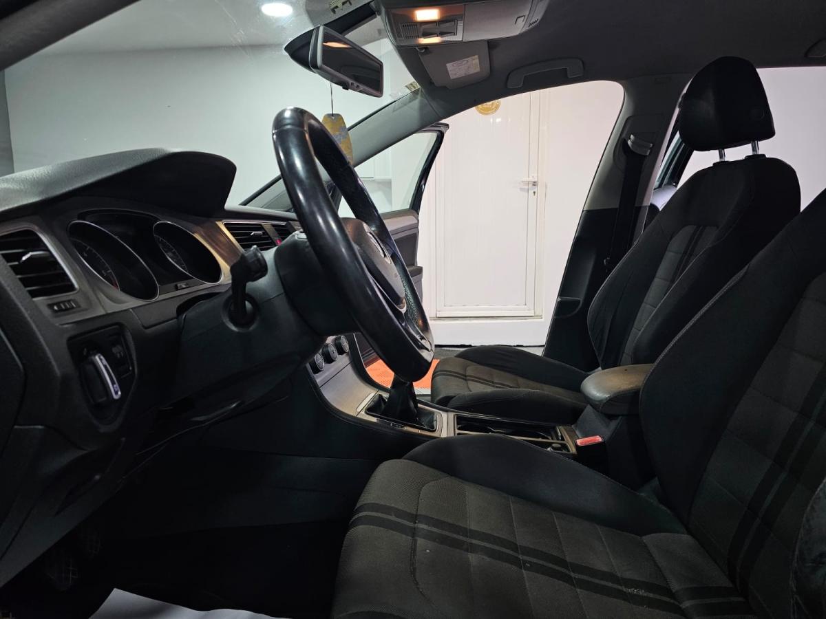 volkswagen-golf-variant-2014-diesel-1598cc