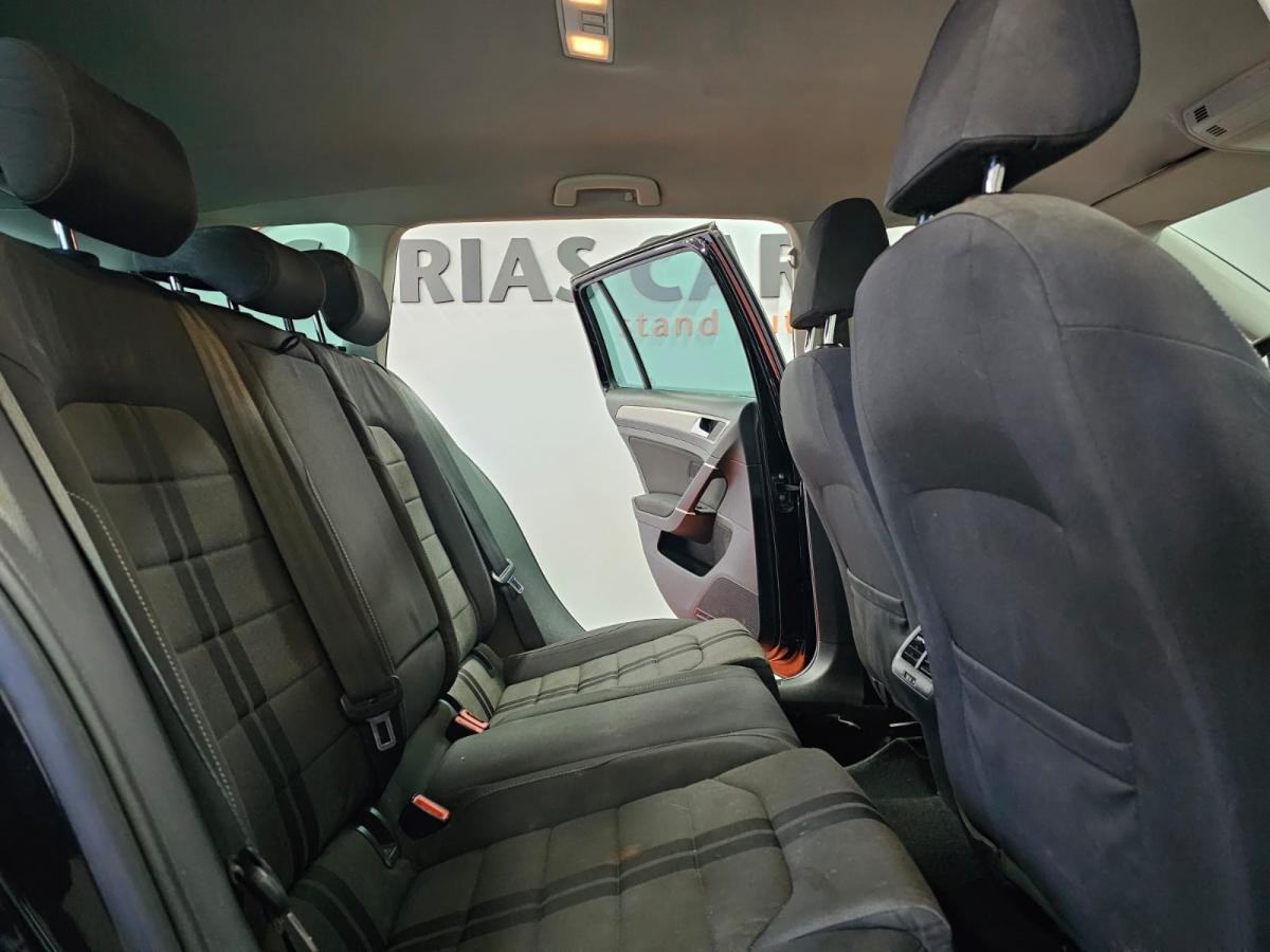 volkswagen-golf-variant-2014-diesel-1598cc