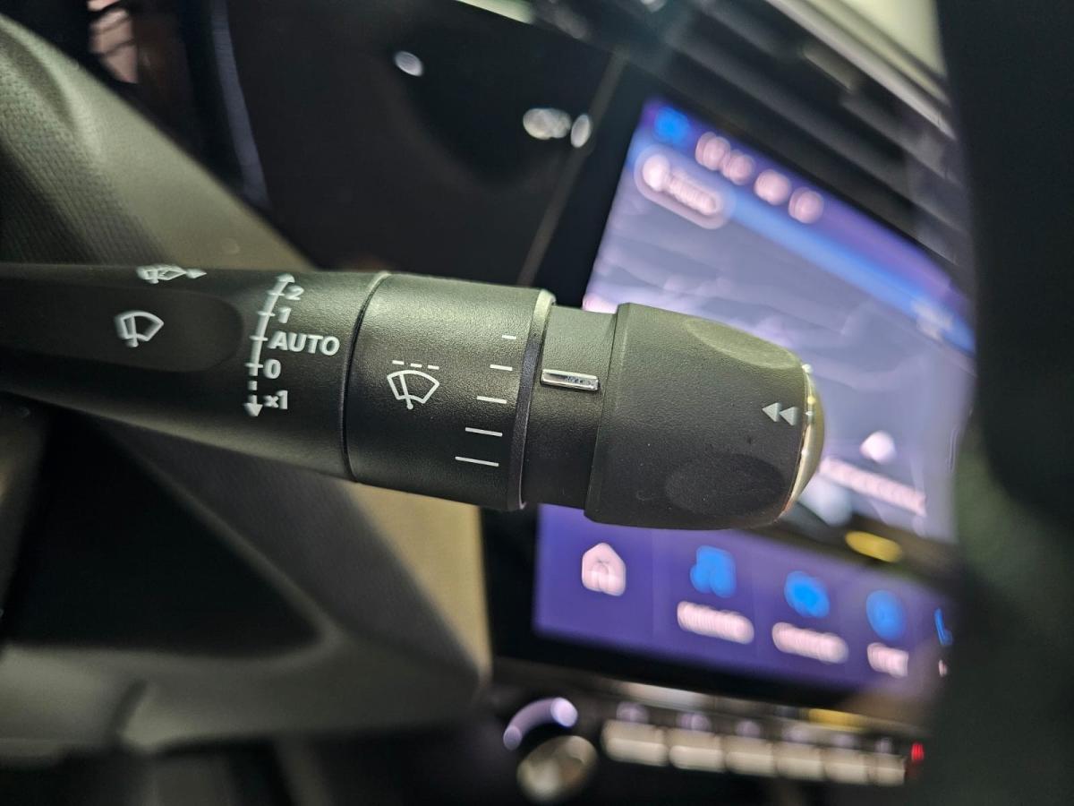 peugeot-408-2023-hibrido-a-gasolina-1598cc