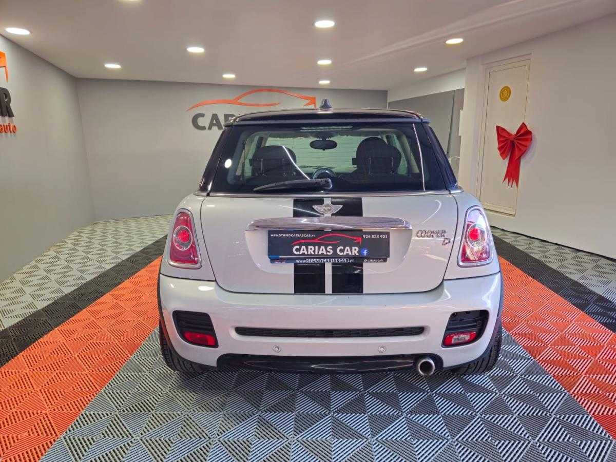 mini-cooper-2011-diesel-1598cc