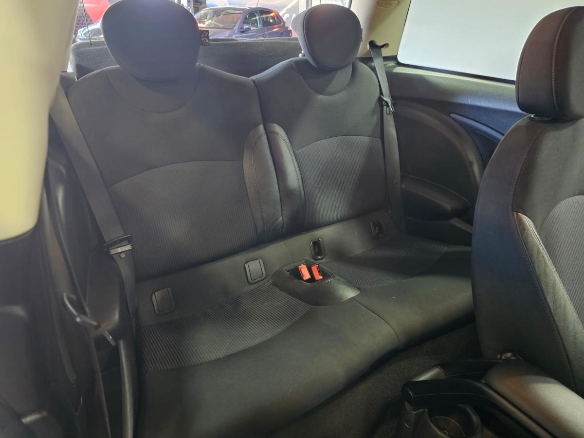 mini-cooper-2011-diesel-1598cc