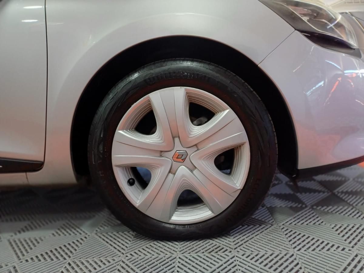 renault-clio-sport-tourer-2014-diesel-1461cc