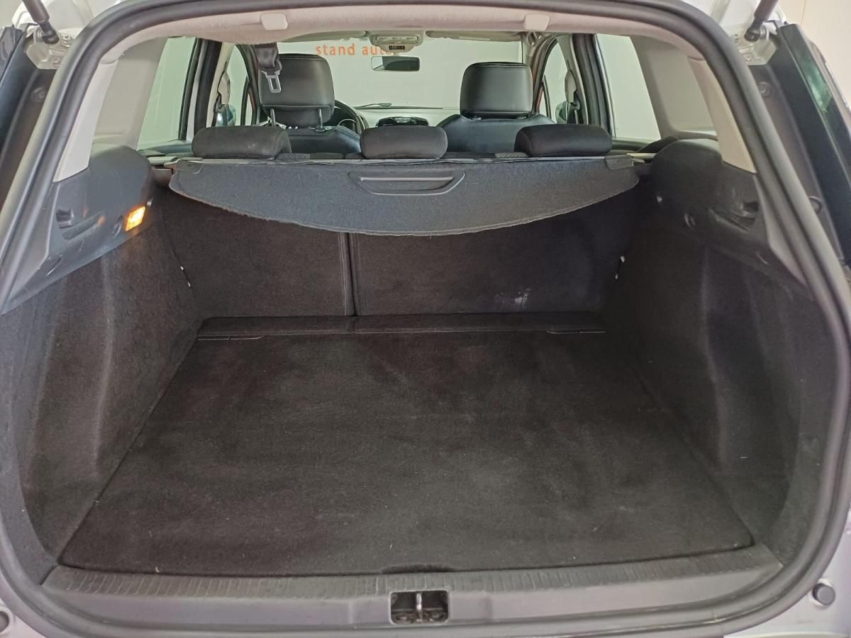 renault-clio-sport-tourer-2014-diesel-1461cc