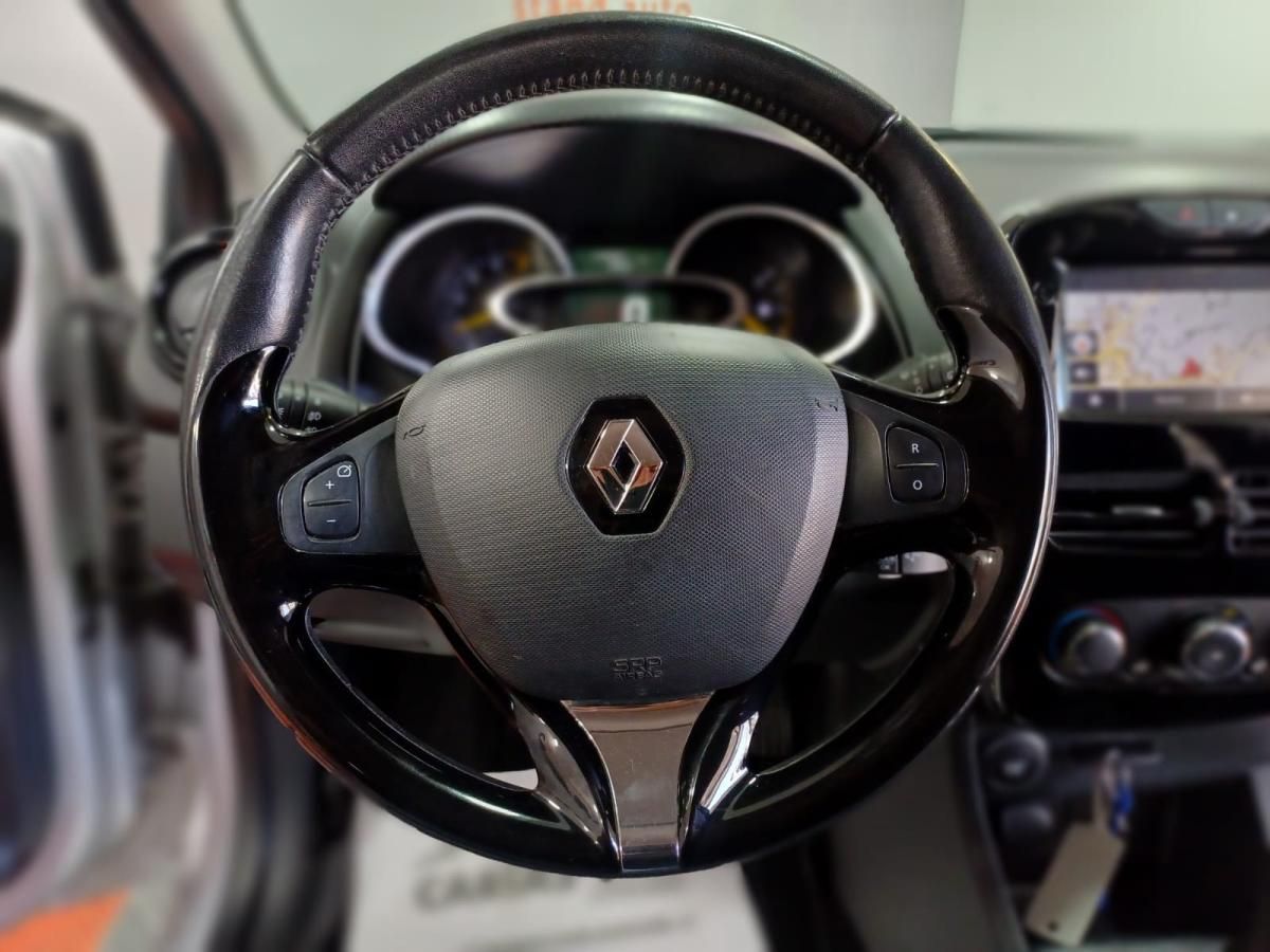 renault-clio-sport-tourer-2014-diesel-1461cc
