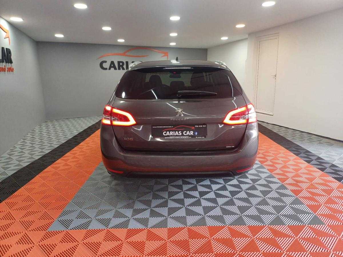 peugeot-308-sw-2018-diesel-1499cc