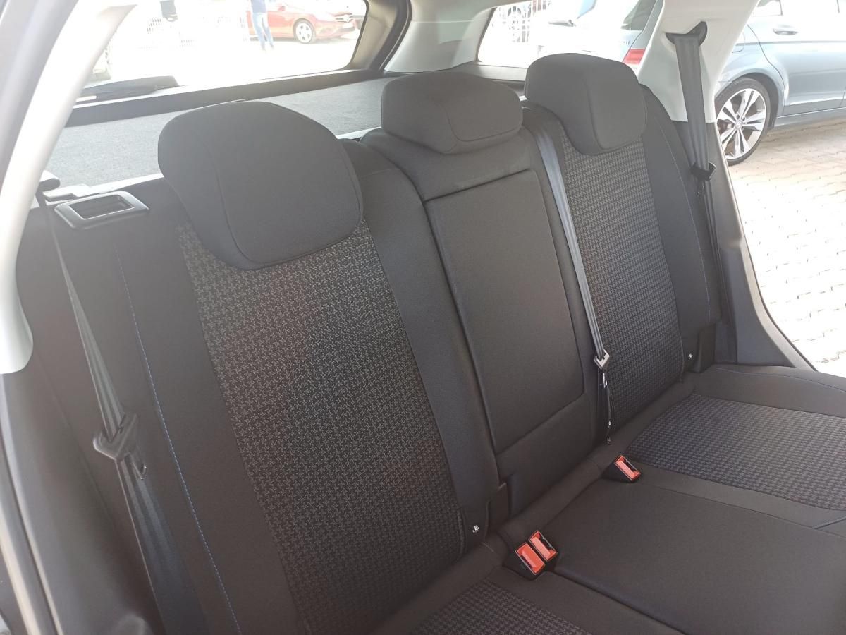 peugeot-308-sw-2018-diesel-1499cc