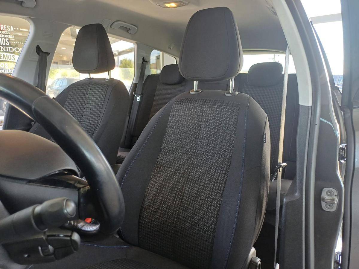peugeot-308-sw-2018-diesel-1499cc