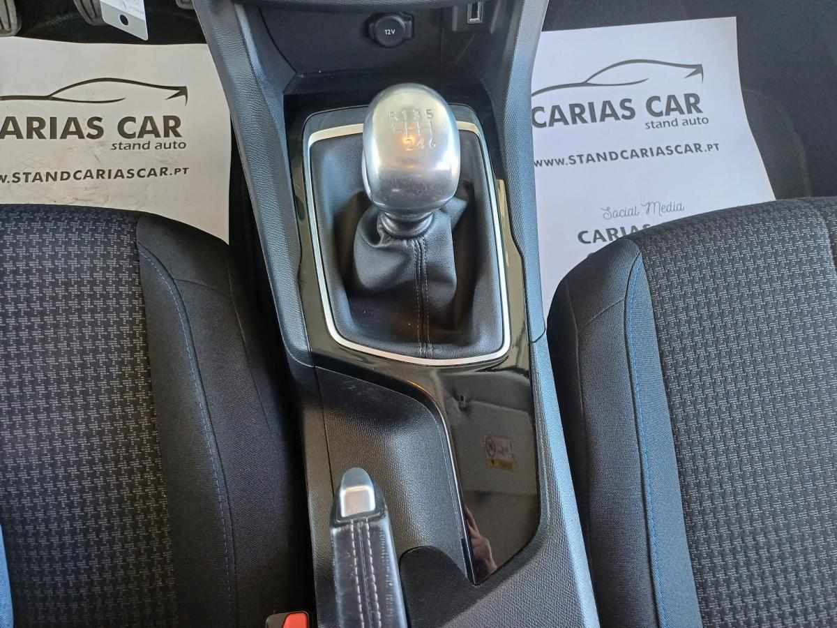 peugeot-308-sw-2018-diesel-1499cc
