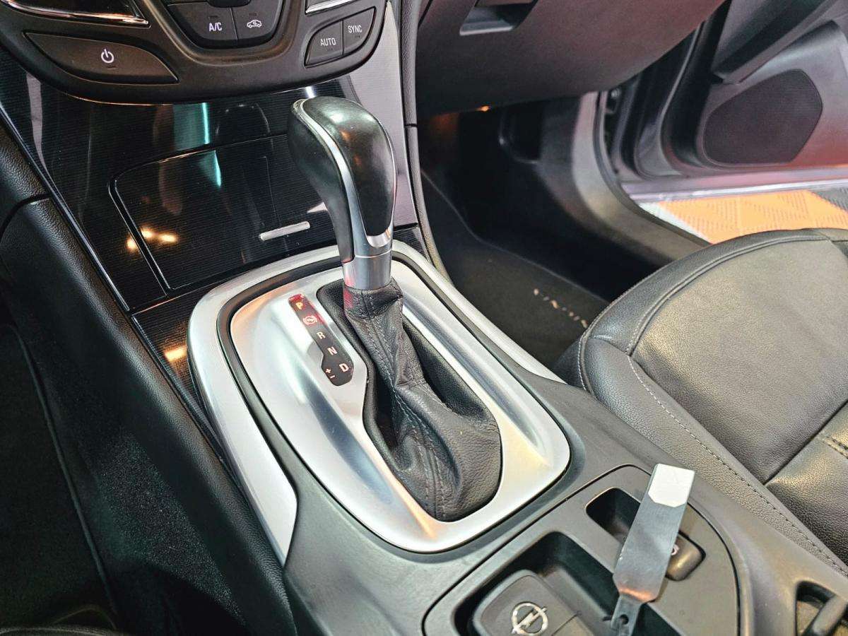 opel-insignia-2016-diesel-1598cc