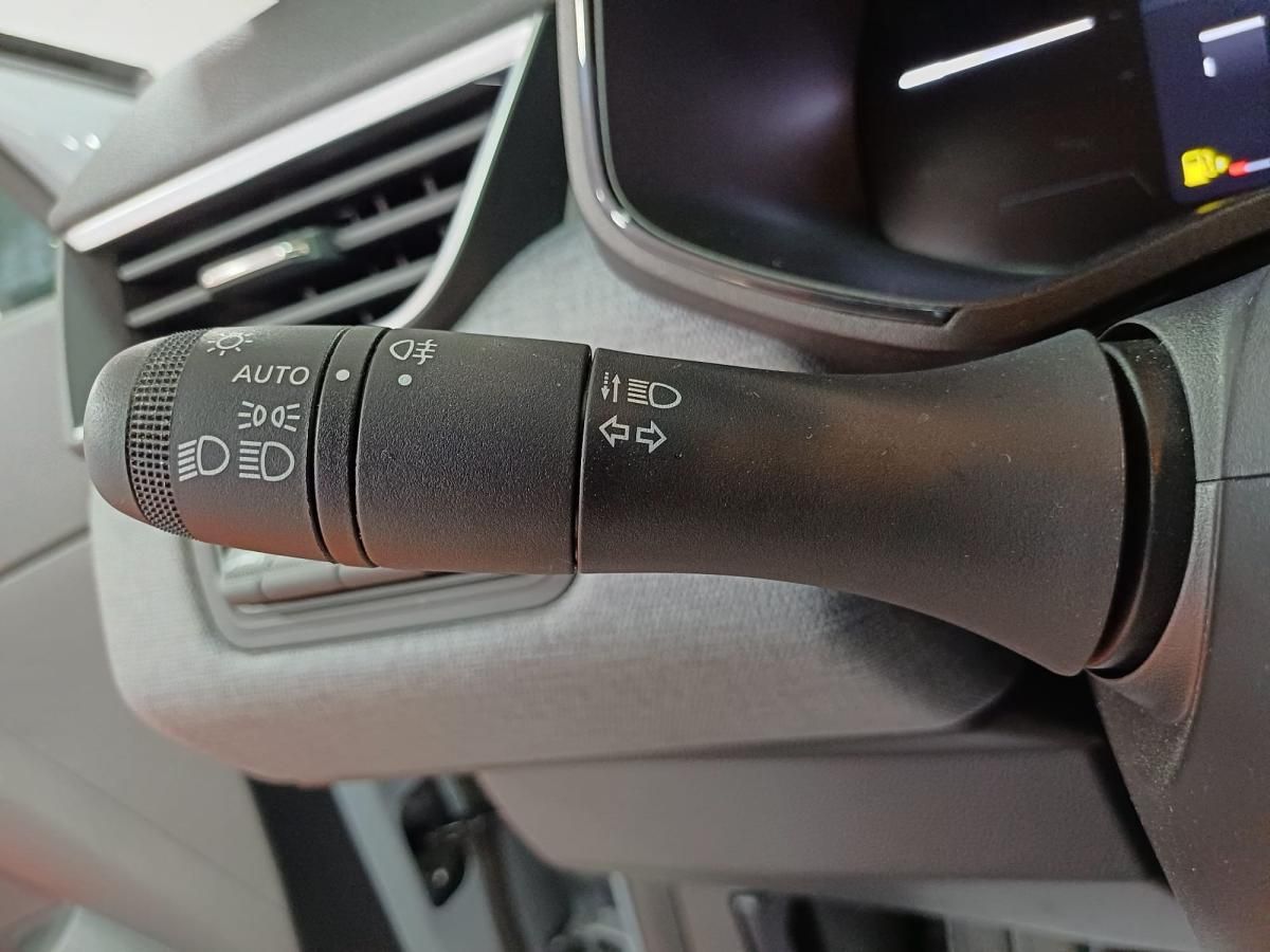 renault-clio-2024-diesel-1461cc