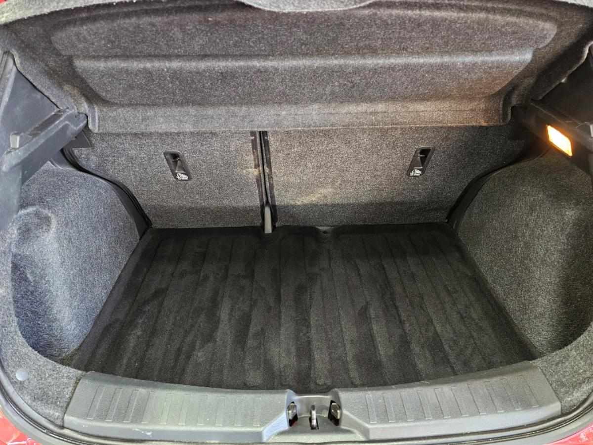 nissan-micra-2018-gasolina-898cc