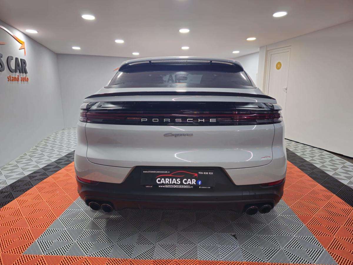 porsche-cayenne-2025-hibrido-a-gasolina-2995cc