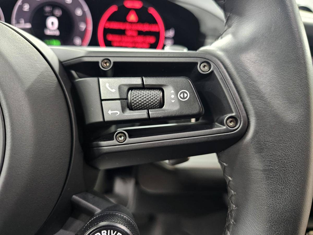 porsche-cayenne-2025-hibrido-a-gasolina-2995cc