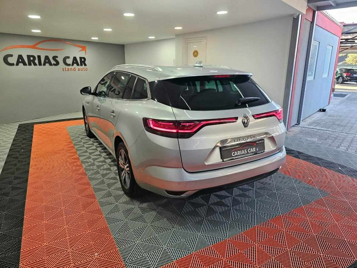 renault-megane-sport-tourer-2022-diesel-1461cc