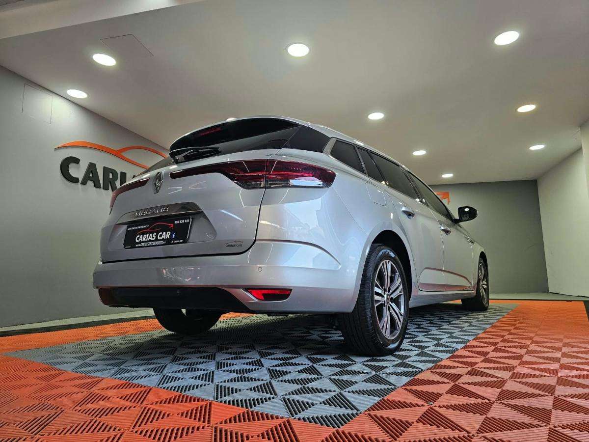 renault-megane-sport-tourer-2022-diesel-1461cc