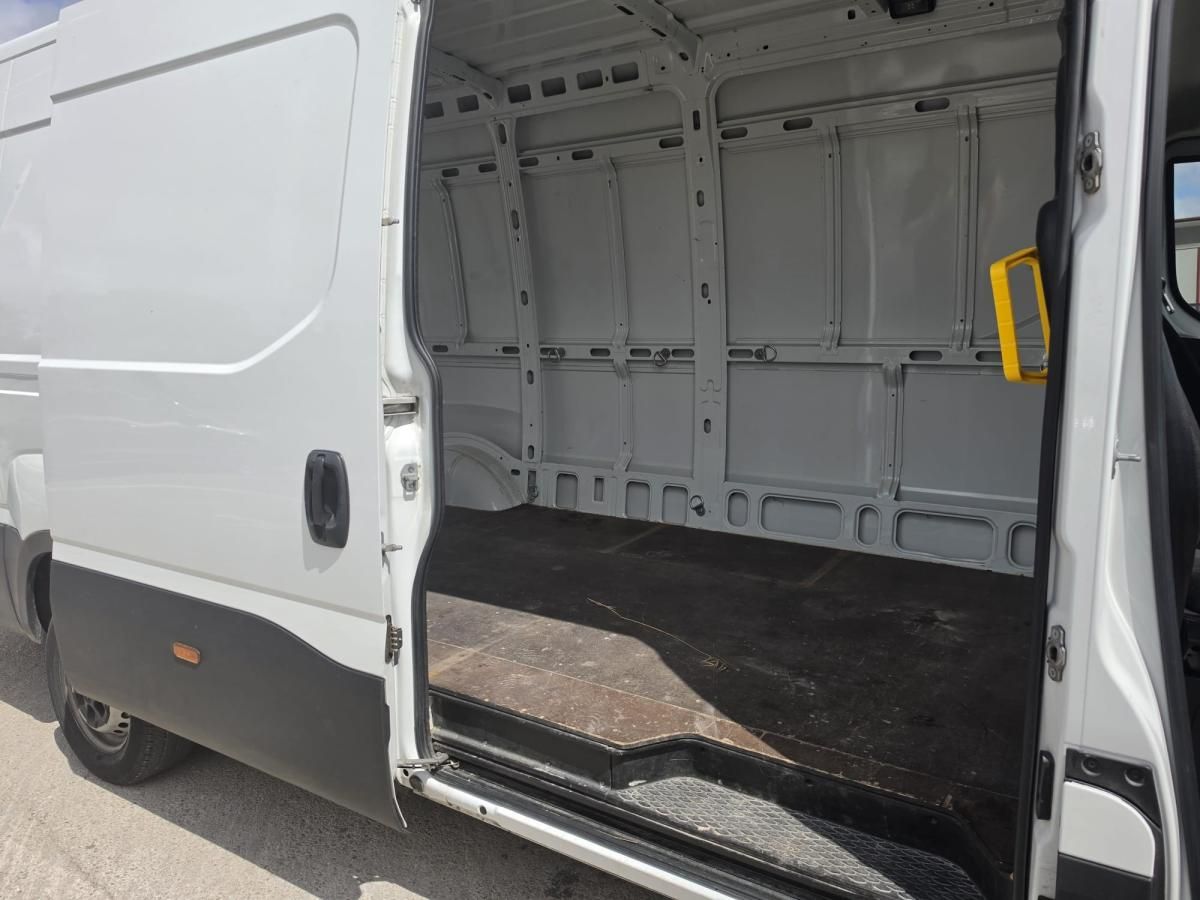iveco-daily-2024-diesel-2287cc