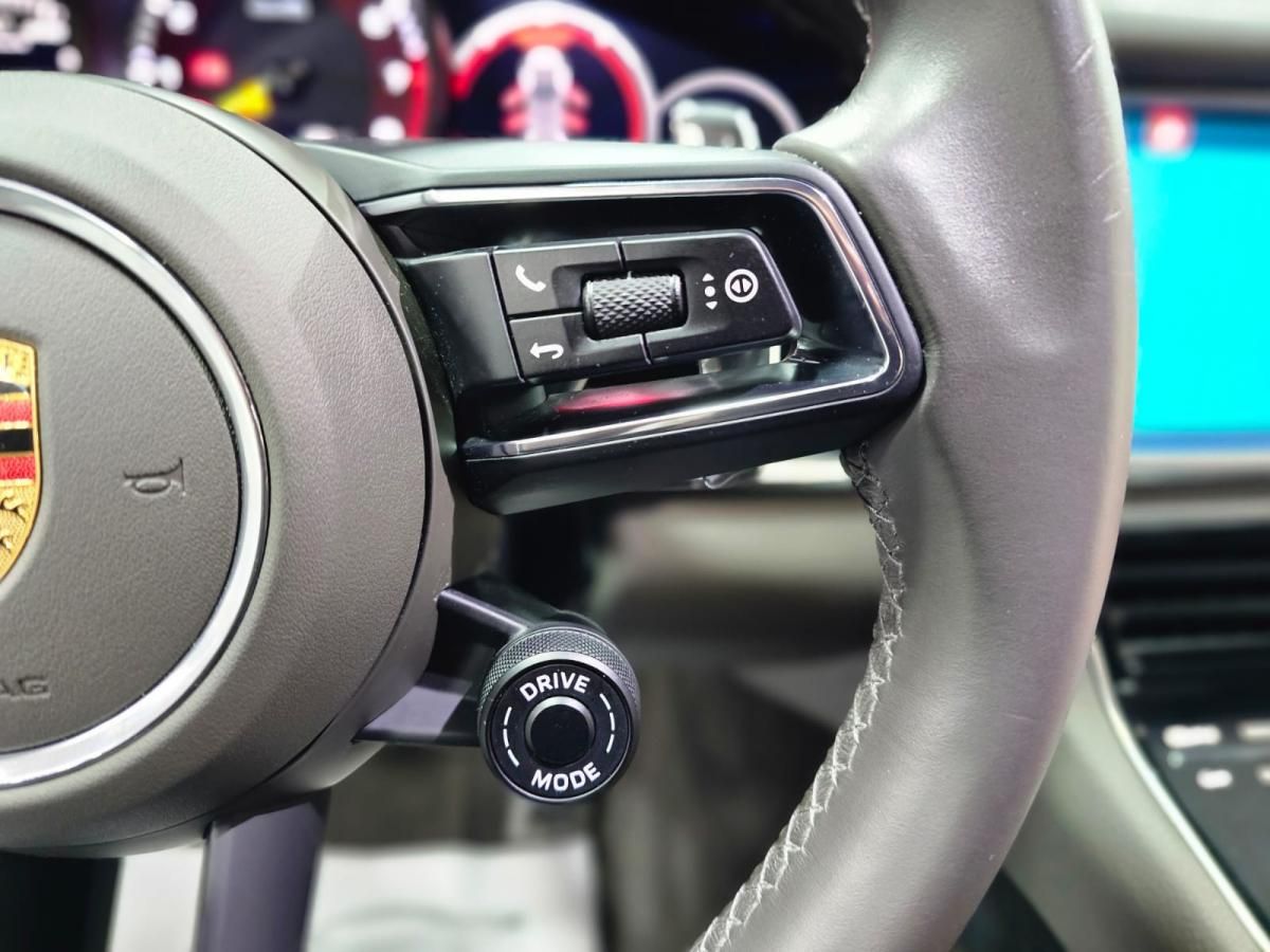 porsche-panamera-2021-hibrido-a-gasolina-2894cc