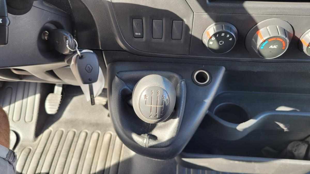 renault-master-2017-diesel-2299cc