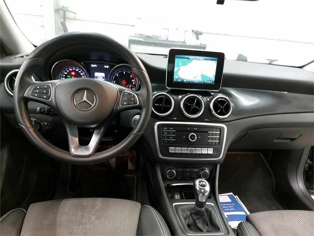 mercedes-benz-cla-2018-diesel-2143cc