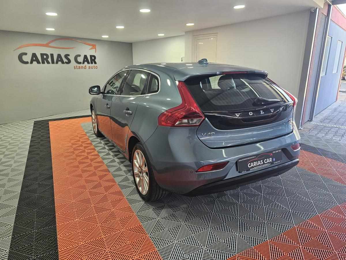 volvo-v40-2014-diesel-1560cc
