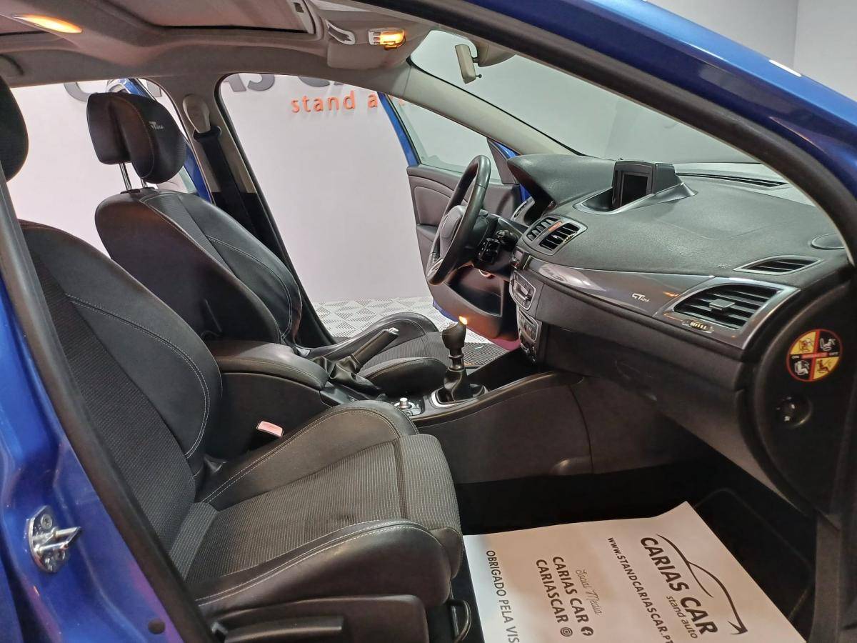 renault-megane-sport-tourer-2011-diesel-1461cc