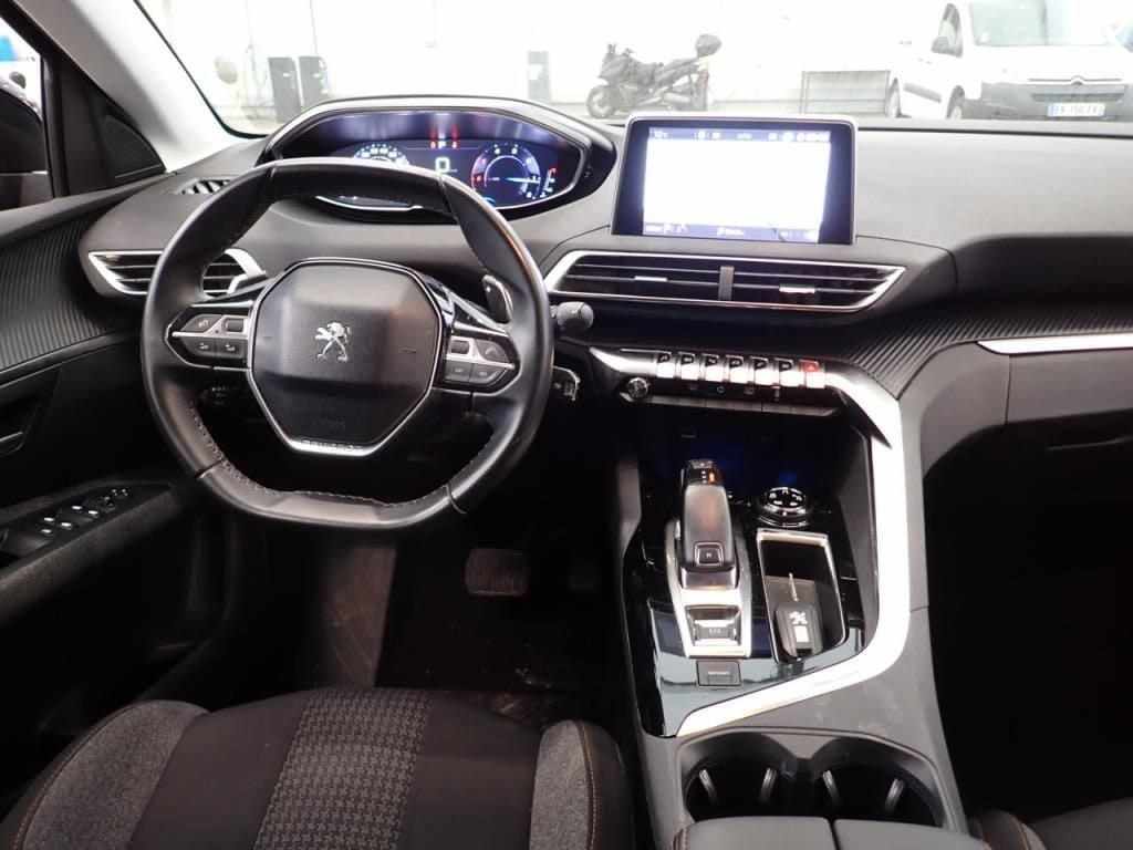 peugeot-5008-2018-diesel-1500cc