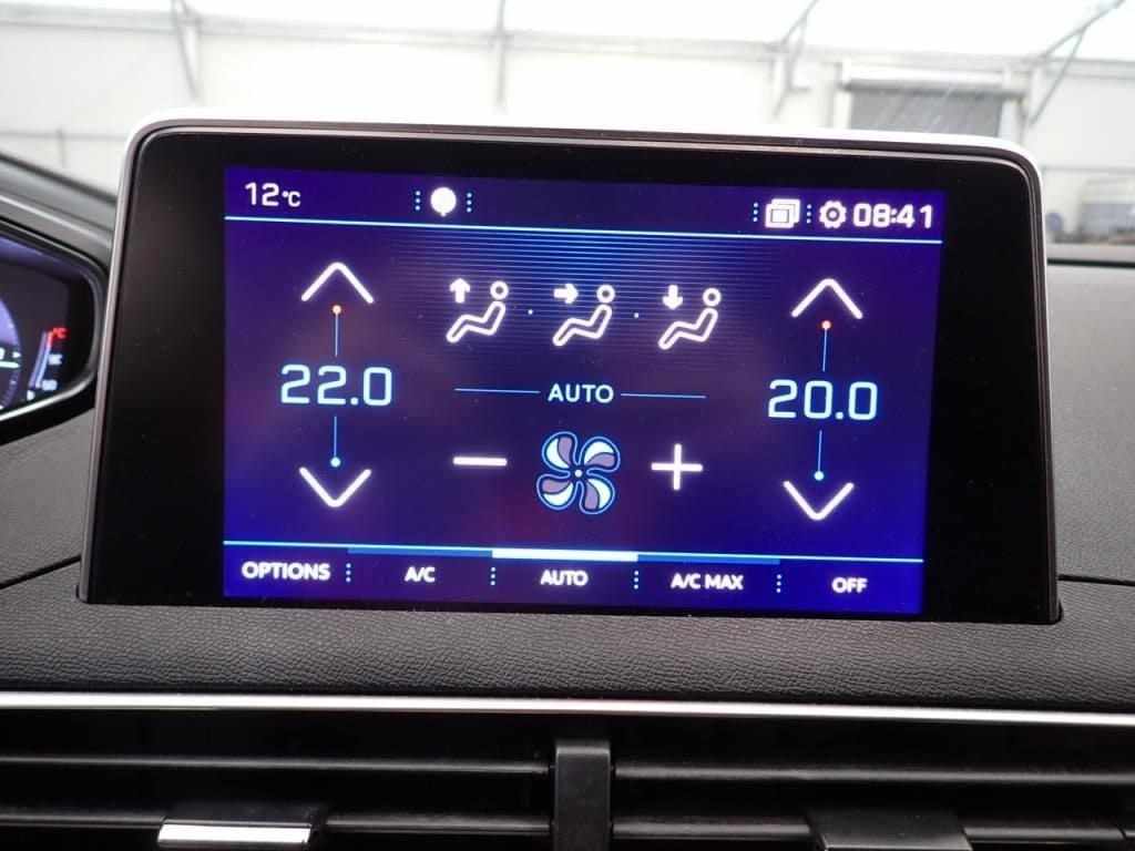 peugeot-5008-2018-diesel-1500cc