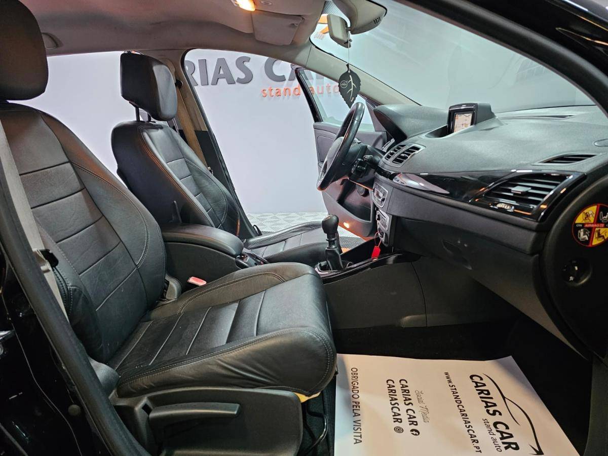 renault-megane-sport-tourer-2013-diesel-1461cc