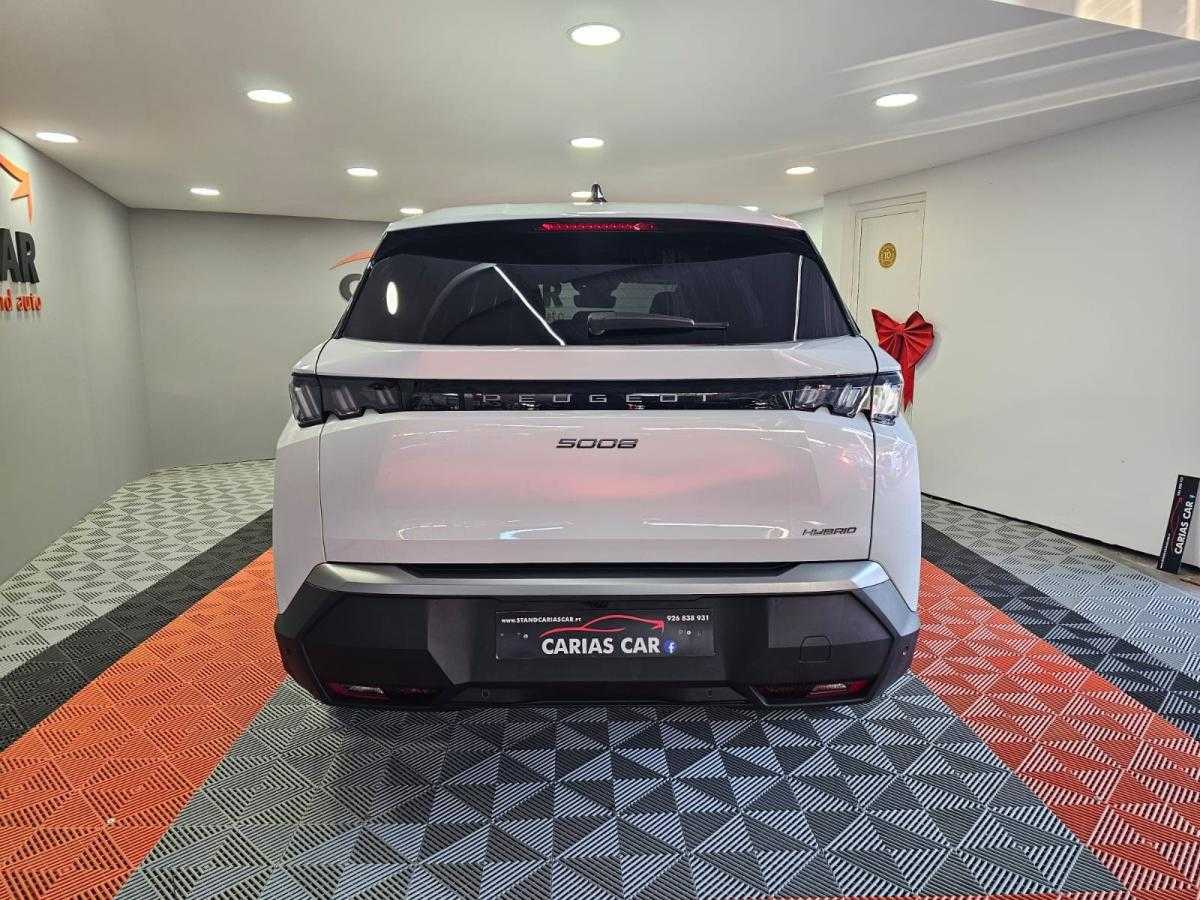 peugeot-5008-2025-gasolina-1199cc