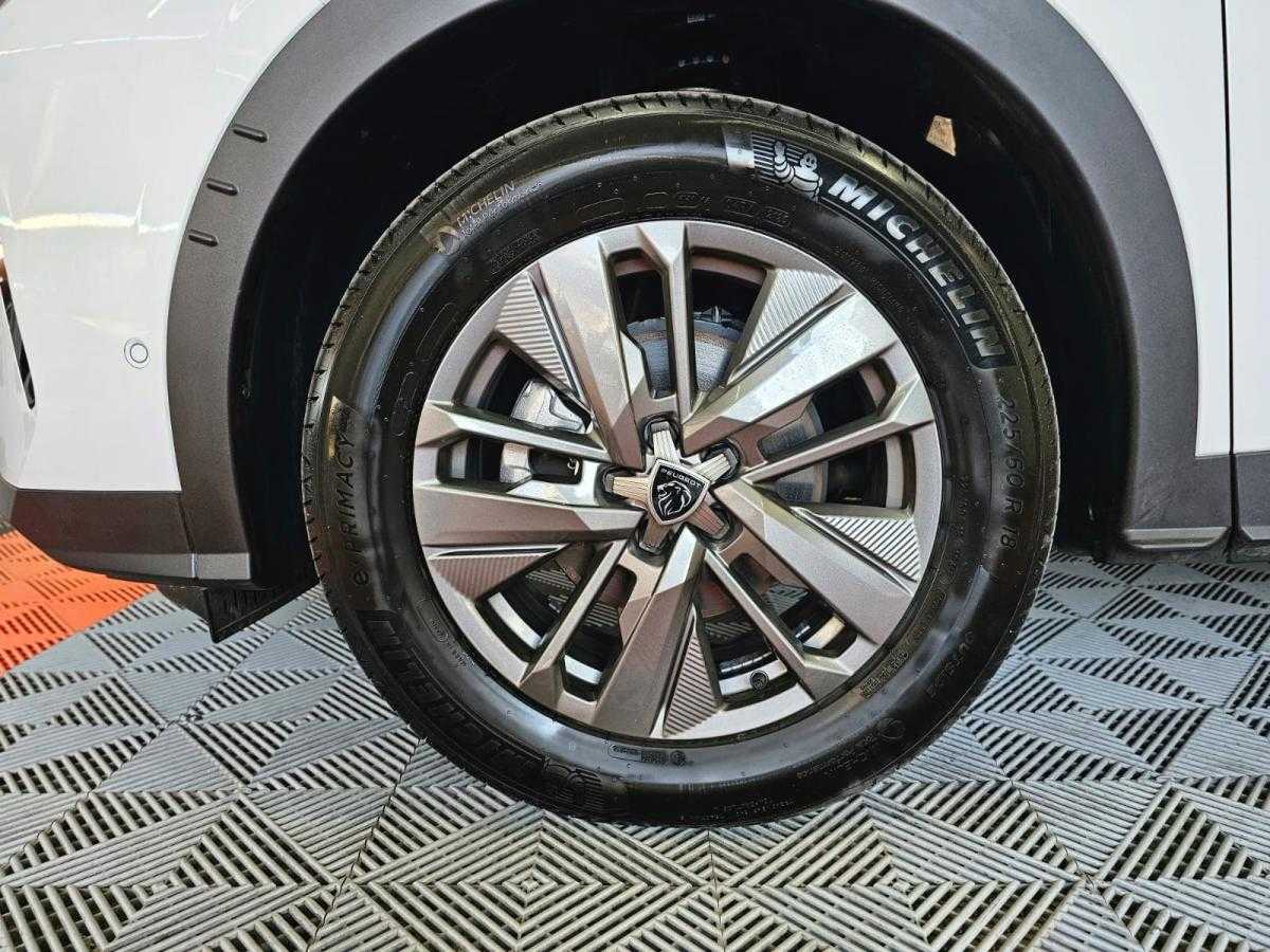 peugeot-5008-2025-gasolina-1199cc