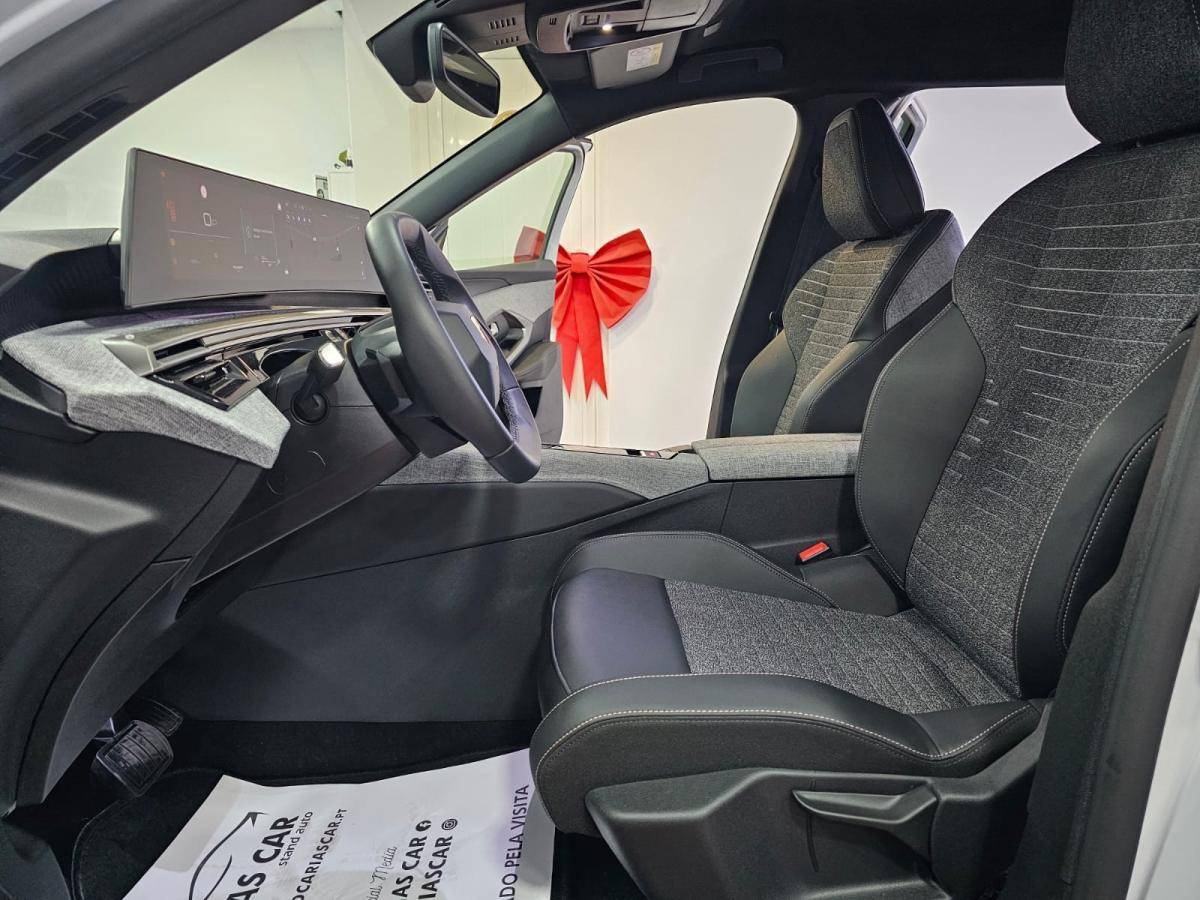 peugeot-5008-2025-gasolina-1199cc