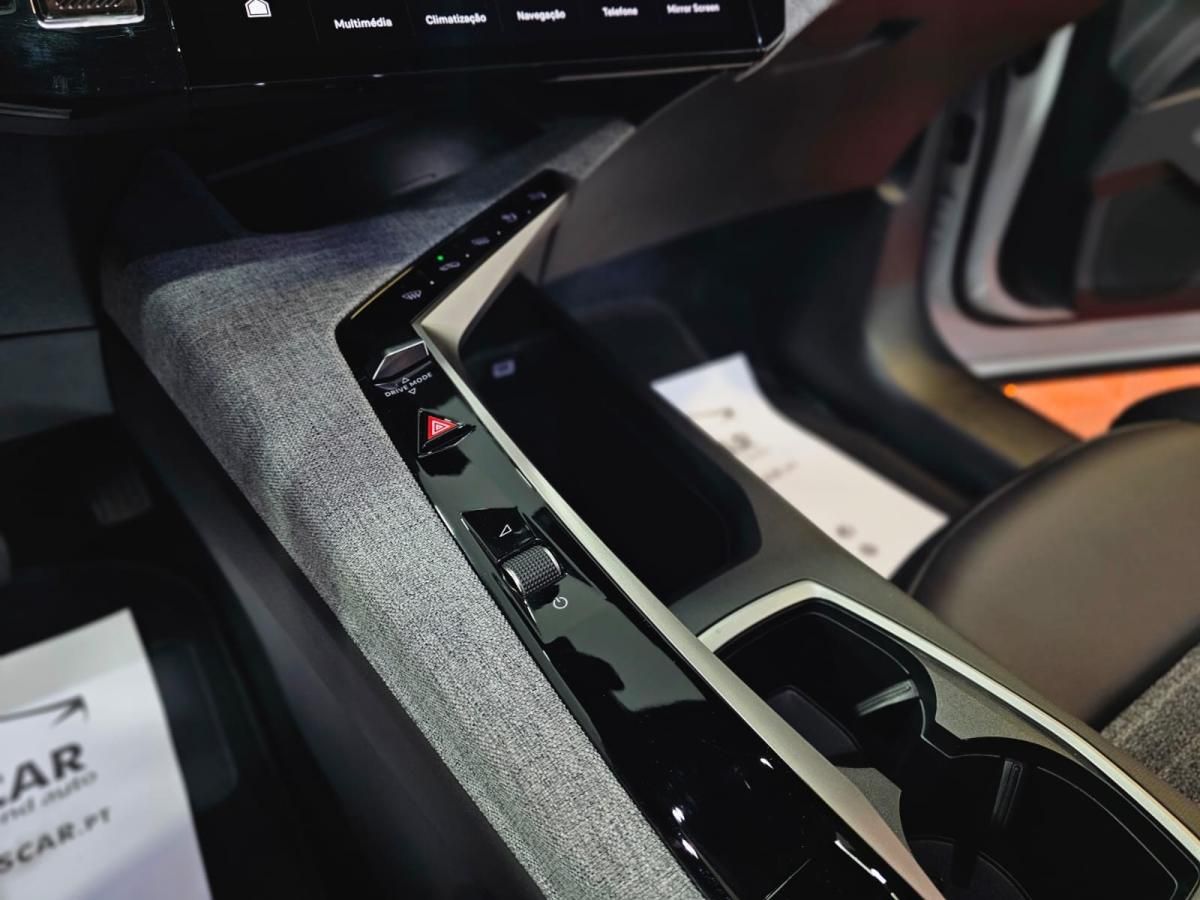 peugeot-5008-2025-gasolina-1199cc