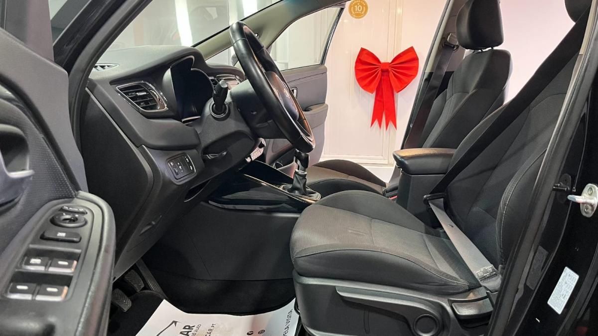 kia-carens-2016-diesel-1685cc