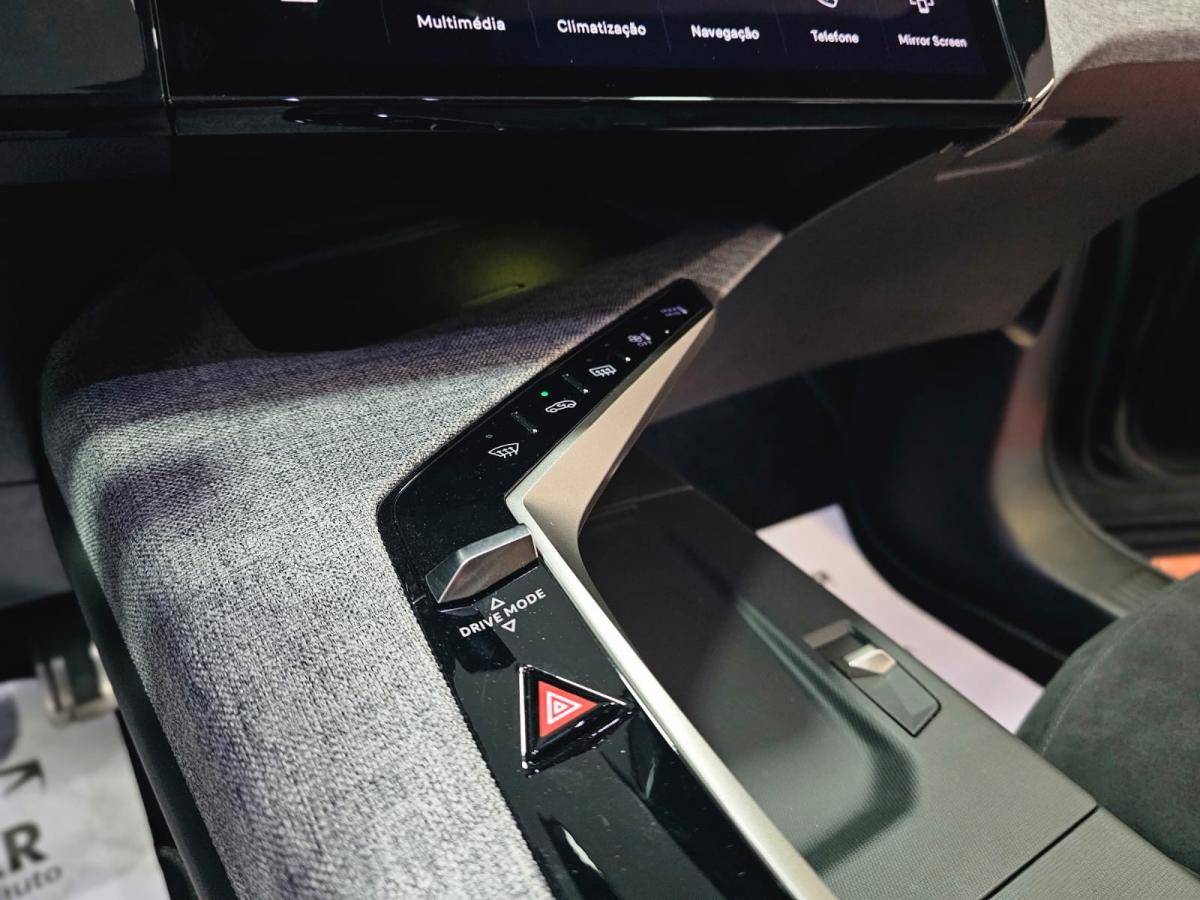 peugeot-5008-2025-gasolina-1199cc