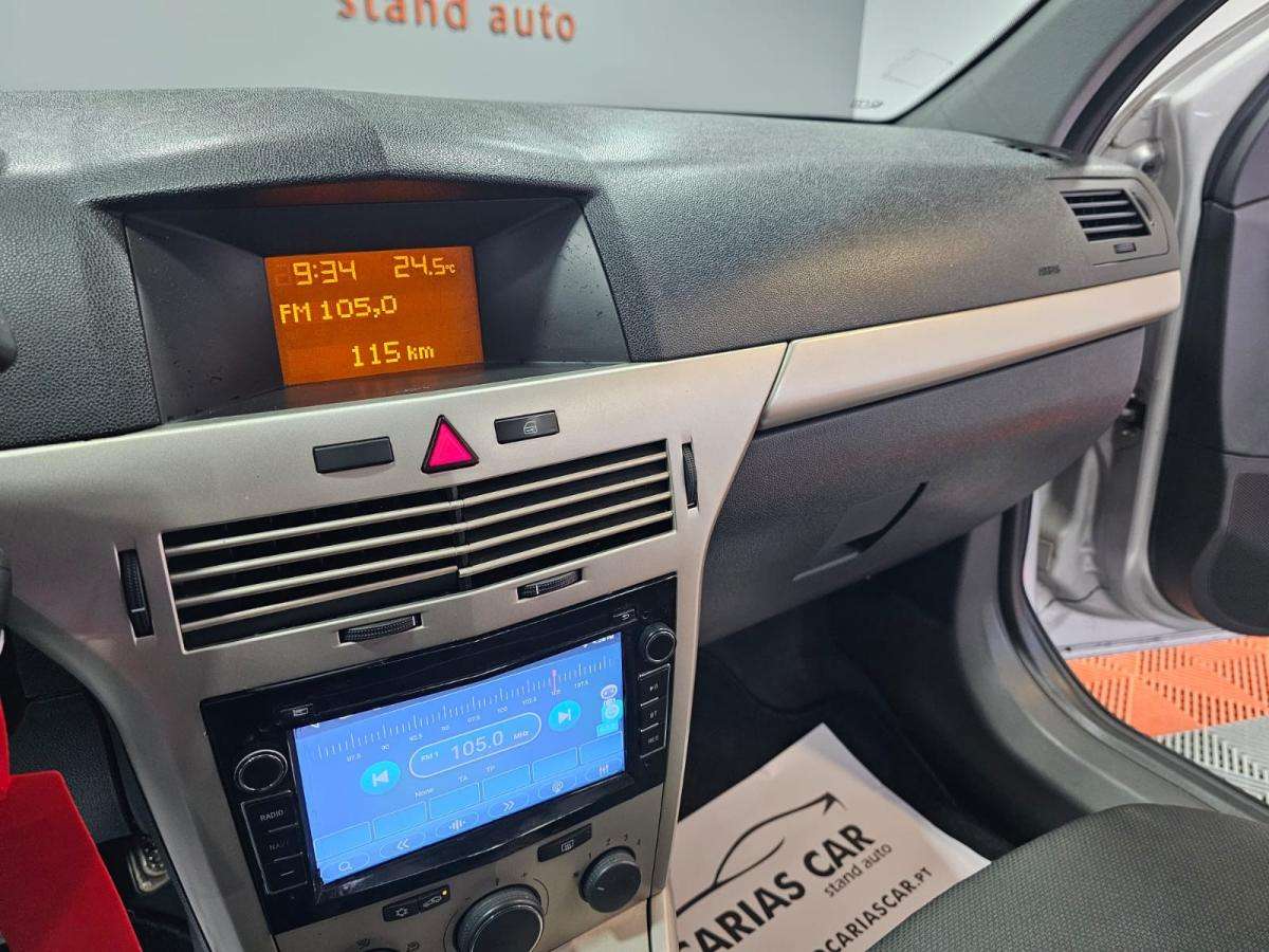 opel-astra-sport-tourer-2007-diesel-1248cc
