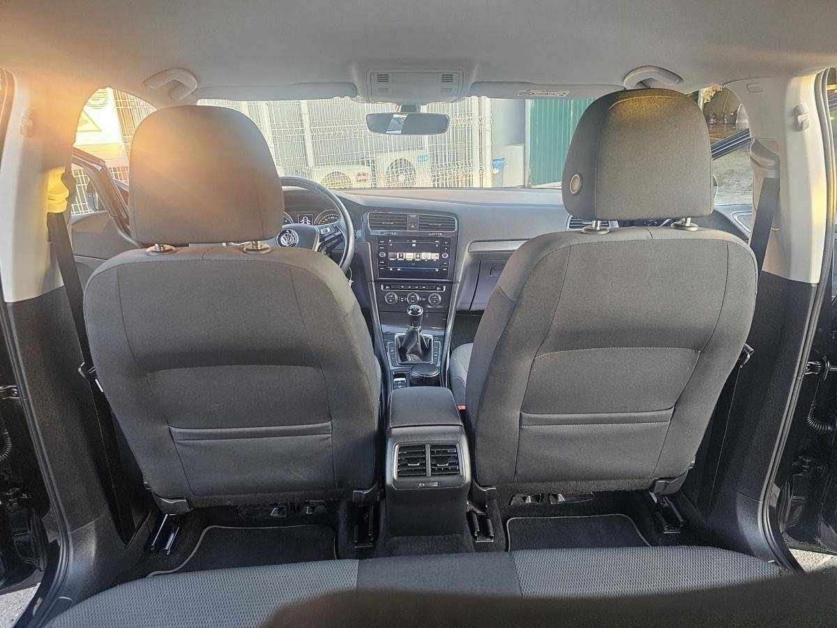 volkswagen-golf-2018-diesel-1598cc