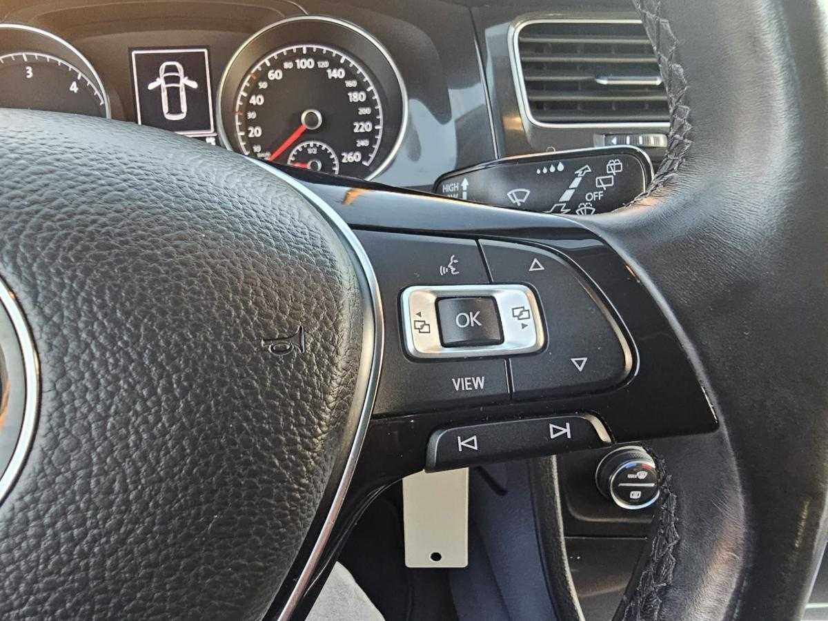 volkswagen-golf-2018-diesel-1598cc