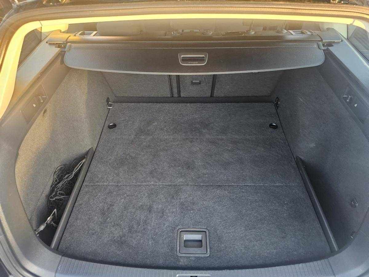 volkswagen-golf-2018-diesel-1598cc
