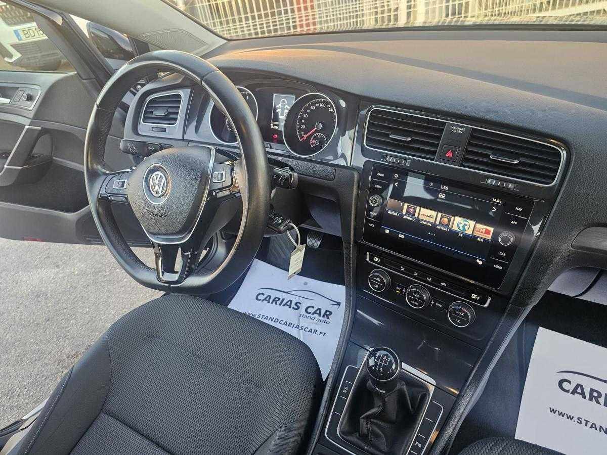 volkswagen-golf-2018-diesel-1598cc