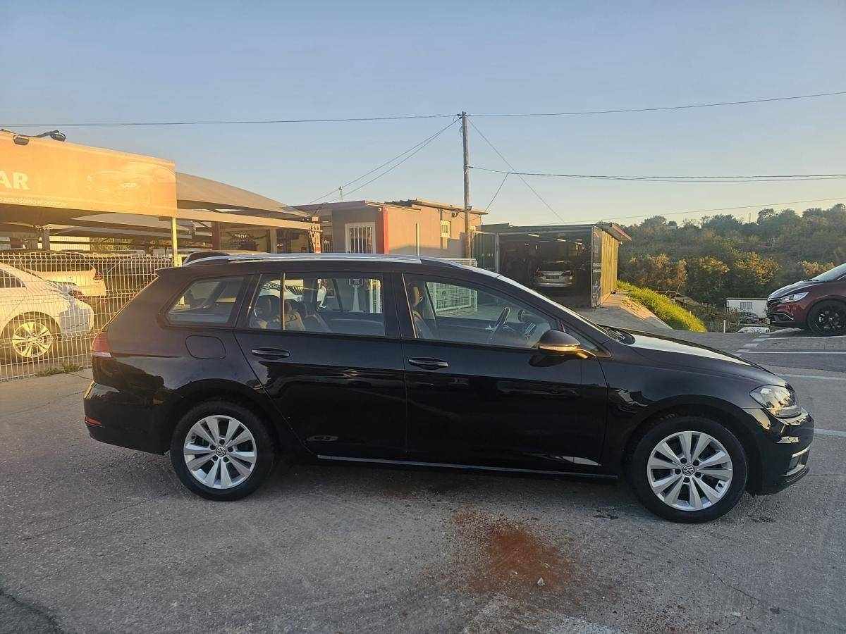 volkswagen-golf-2018-diesel-1598cc