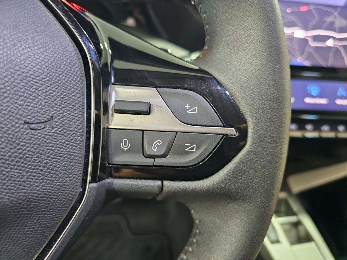 peugeot-408-2023-gasolina-1199cc