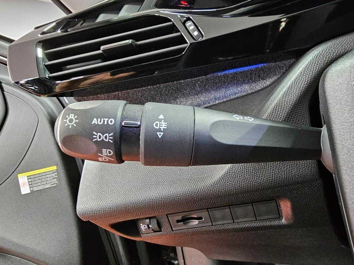 peugeot-408-2023-gasolina-1199cc