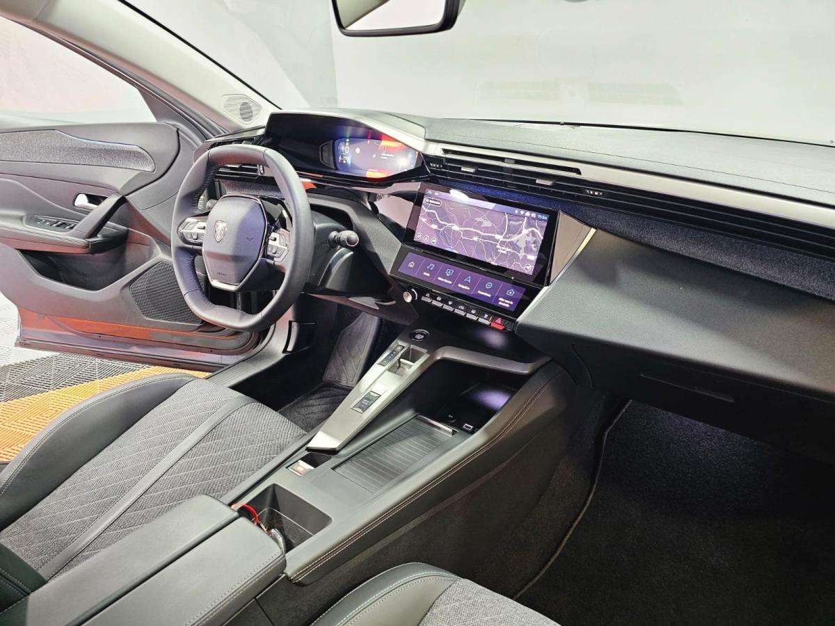 peugeot-408-2023-gasolina-1199cc